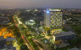 Hotel Dafam Pacific Caesar Surabaya